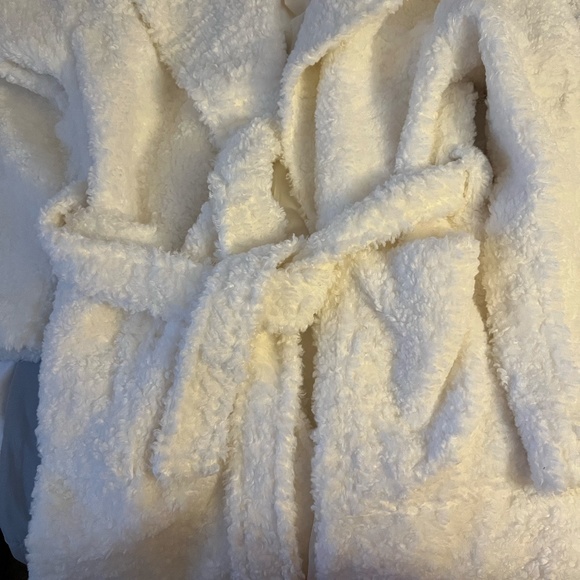 Frolic fluffy longline wrap coat - Light Cream - Picture 3 of 3